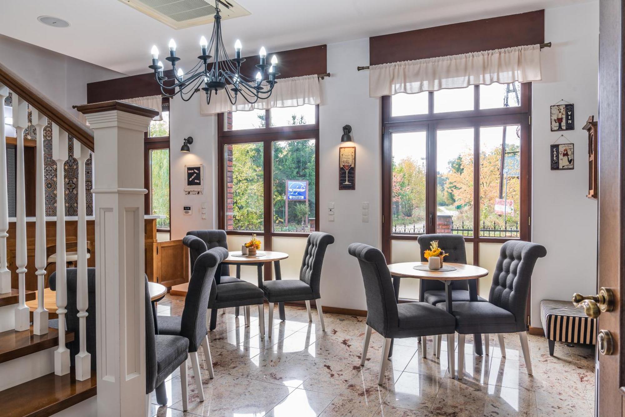 Tleń Biala Koszula酒店 外观 照片